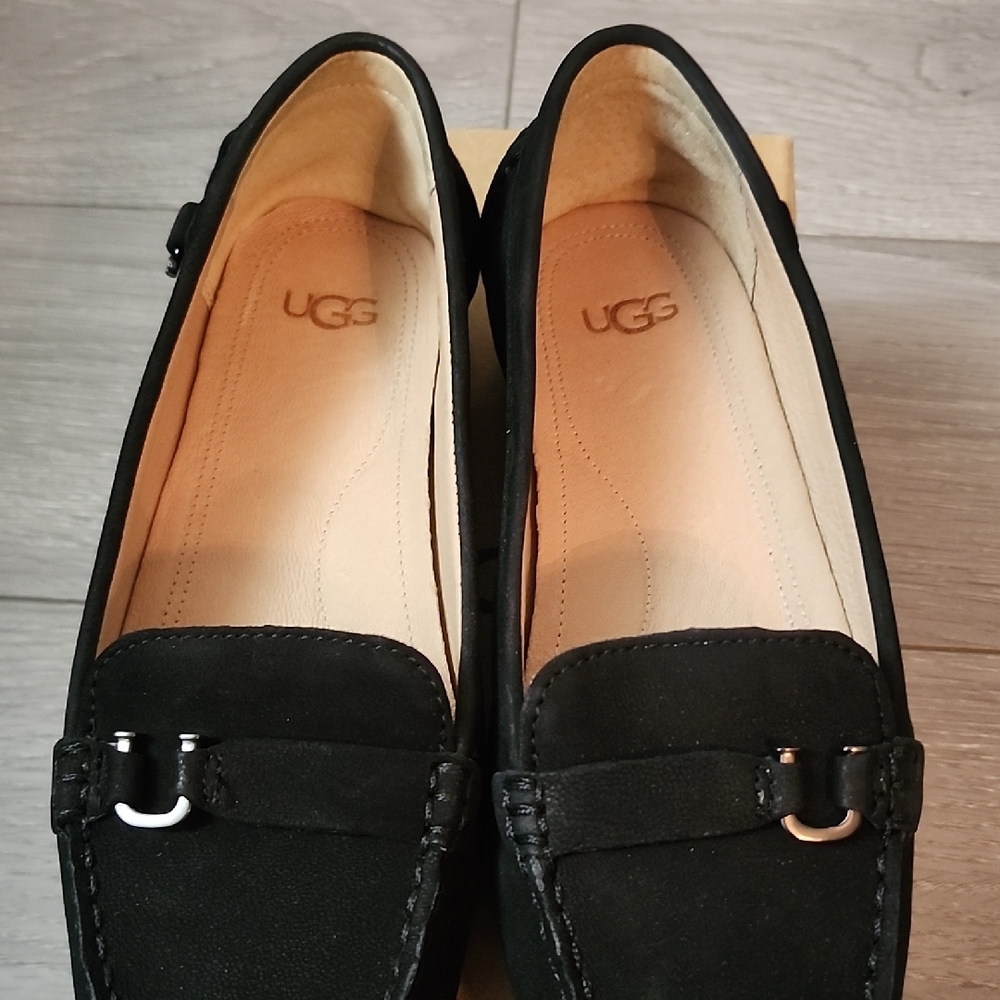 *Sold*UGG Women's Classic Black Suede Loafers